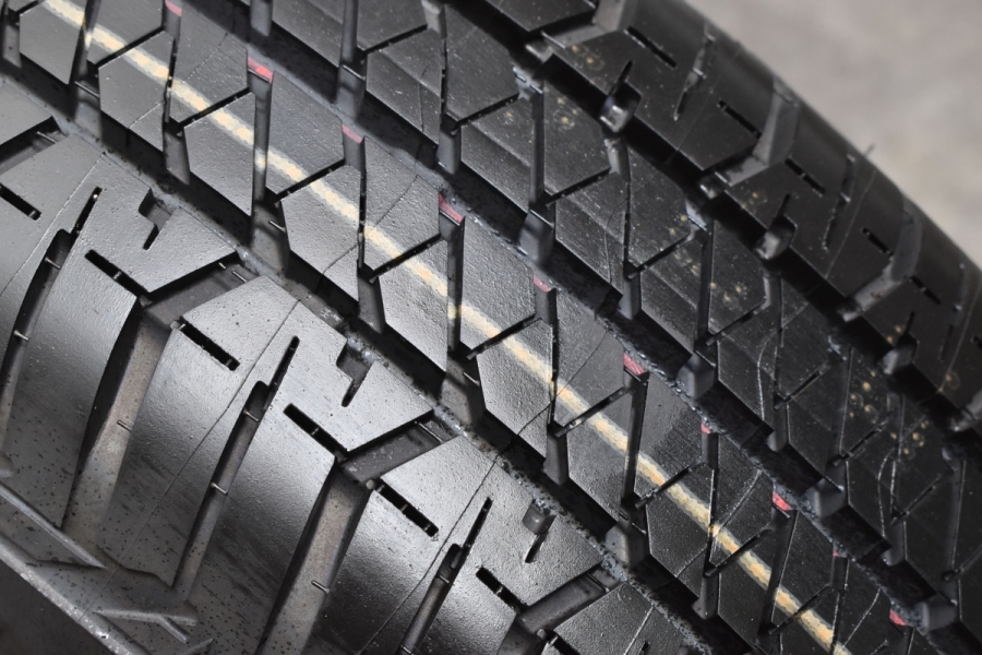 JB64　ジムニー　新車外し　タイヤ ジムニー JB64 純正スチールホイールタイヤセット 新車外し品