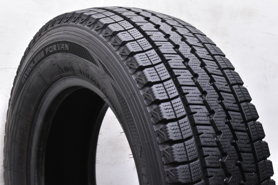 【2019年製 バリ溝ライトトラックスタッドレス】195/70R15 1本 ダンロップ ウインターマックス SV01 トヨタ ダイナ カムロード  トヨエース