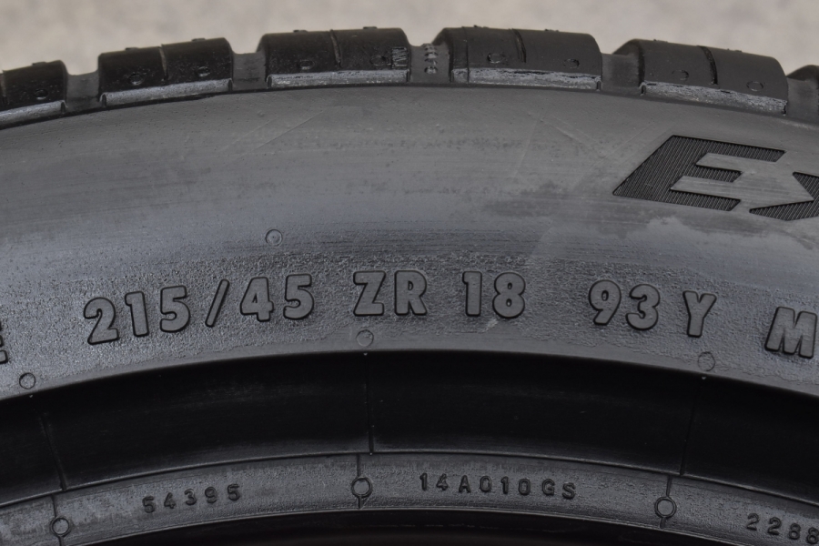 【ラベル付 未走行品】215/45R18 4本 コンチネンタル エクストリームコンタクト DWS06 215/45ZR18 ノア ヴォクシー SAI  MAZDA3 マツダ3