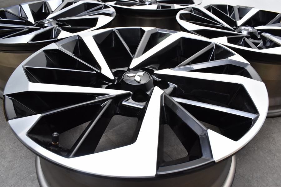 新車外し 美品】ミツビシ アウトランダー PHEV 純正 20in 8J +35