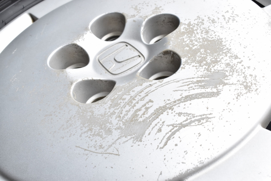 スタッドレスタイヤ ステップワゴン RF系 15インチアルミホイール