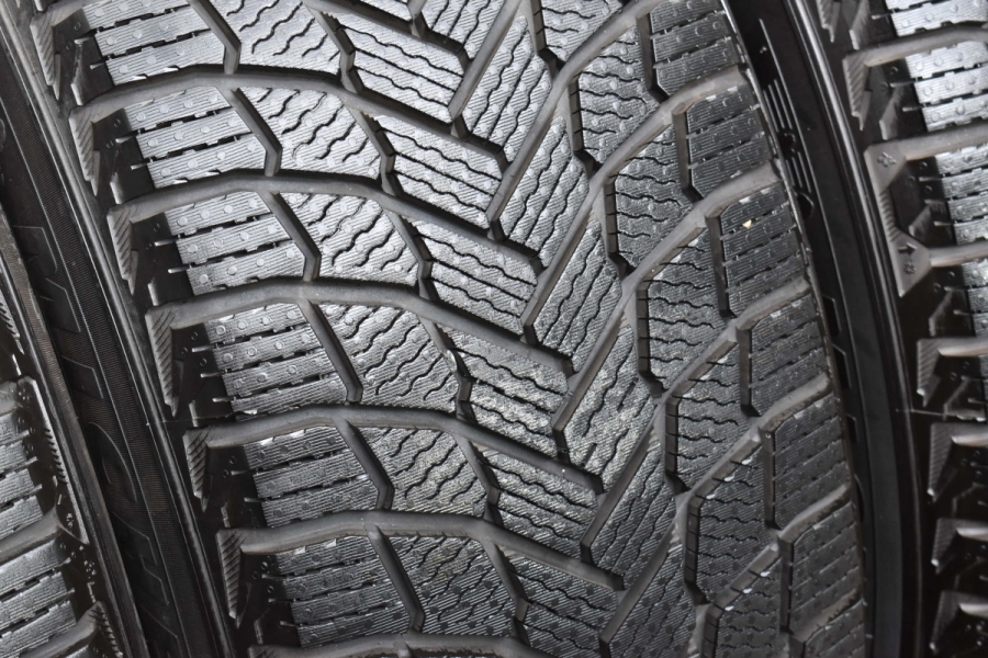 【美品 バリ溝】ボルボ XC40 純正 17in 7.5J +50.5 PCD108 ミシュラン X-ICE SNOW SUV 235/60R17  品番:31680565 スタッドレス