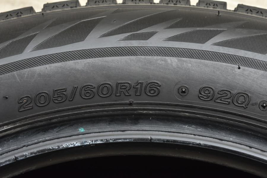 バリ溝 2020年製】ブリヂストン ブリザック VRX2 205/60R16 