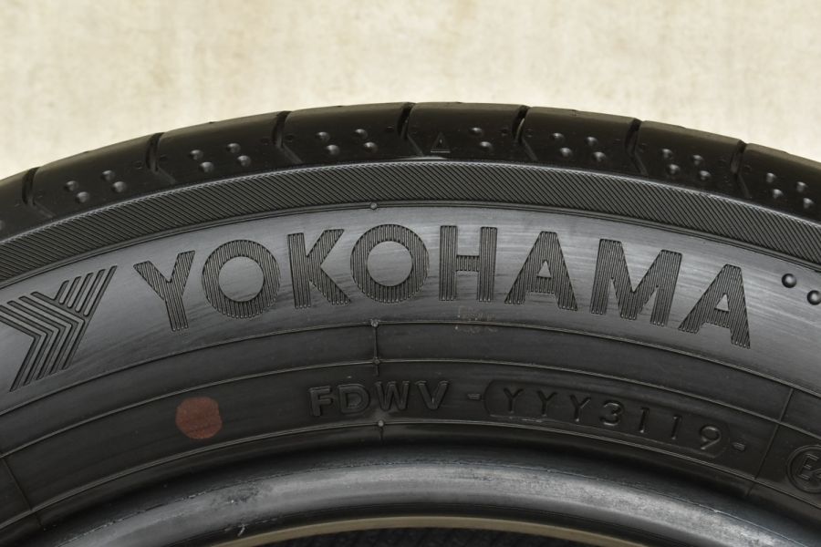中古タイヤ195/60R16ヨコハマ4本セット セレナ、プジョー
