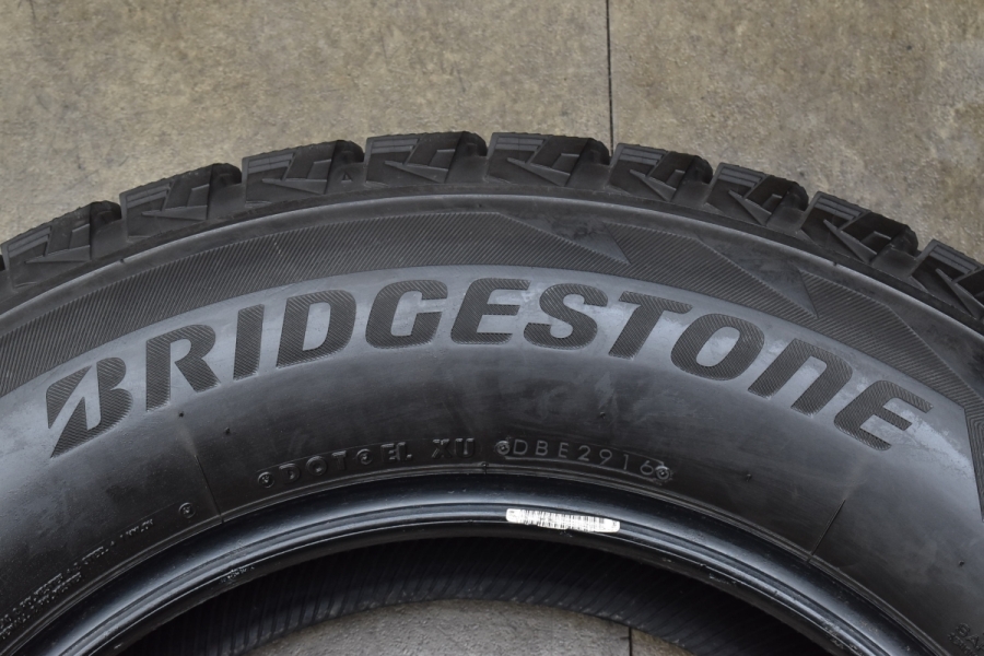車検用に】ブリヂストン ブリザック DM-V2 285/60R18 4本セット 