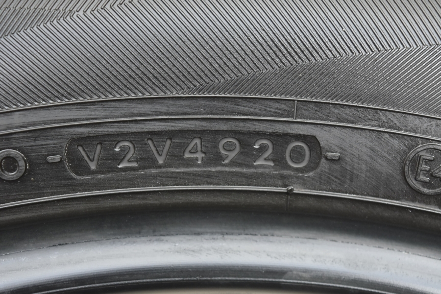 【2020年製 バリ溝】ヨコハマ ジオランダー SUV G055 225/55R18 4本SET 9分山程度 デリカD:5 アウトランダー  エルグランド フォレスター