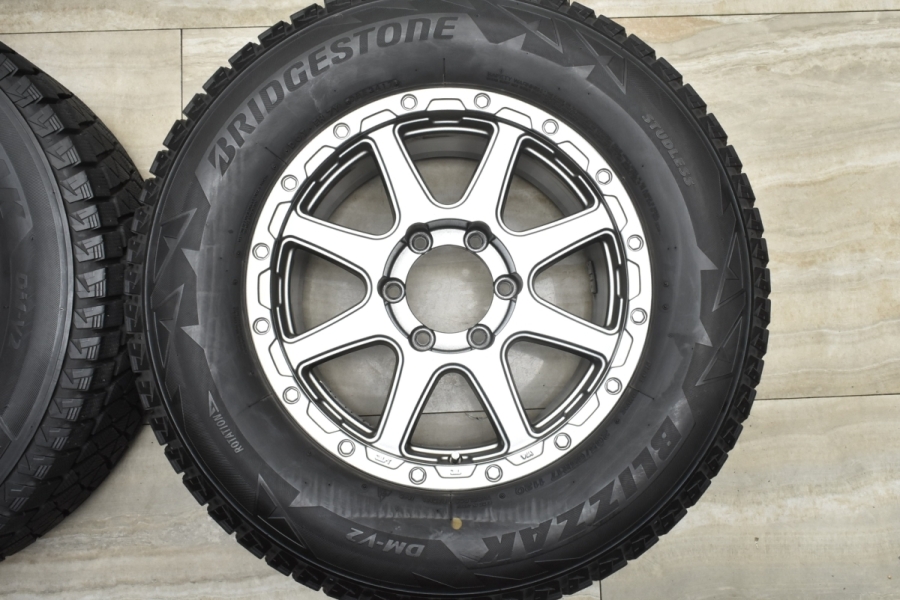 ☆送料込☆バリ溝☆ブリヂストン ブリザック DM-V2 265/65R17 4本 バリ溝 美品】オフパフォーマー RT-8 17in 7.5J +28 PCD139.7
