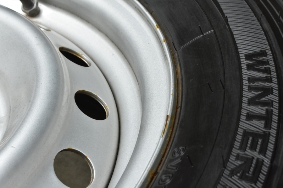 2021年製 走行僅か超バリ溝 スタッドレス】トヨタ カムロード 純正