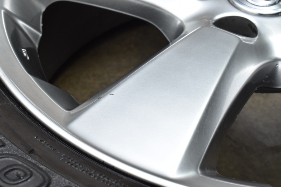 ハイグロス】トヨタ 30 ハリアー 純正 18in 7JJ +35 PCD114.3 ヨコハマ