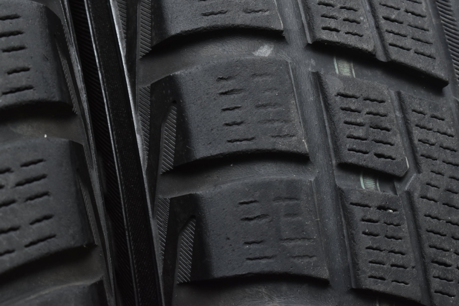 ②ハリアー　30 アルミ　限定車　ハイグロス ハイグロス】トヨタ 30 ハリアー 純正 18in 7JJ +35 PCD114.3 ヨコハマ