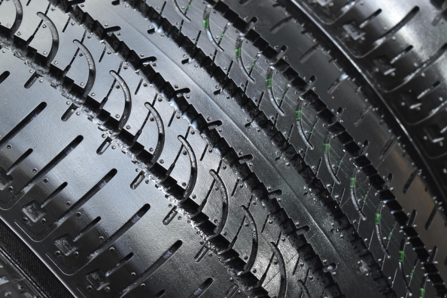 デリカD5 新車外し4本225/55R18 YOKOHAMA GEOLANDAR ◇新車外し◇ミツビシ 現行型 デリカ D:5 純正 18インチ