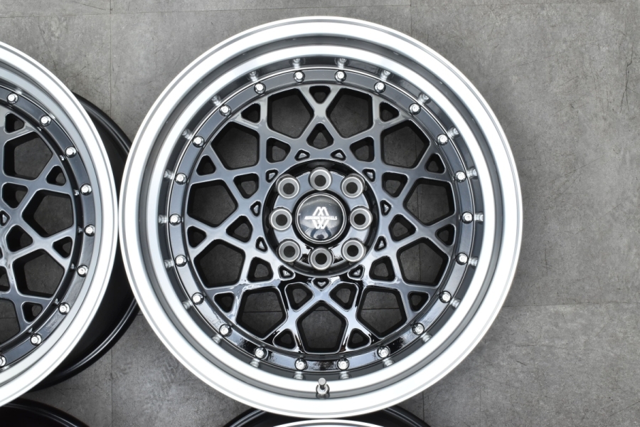 未使用 美品】マトリックスホイール クロスエス 17in 9J +20 PCD100