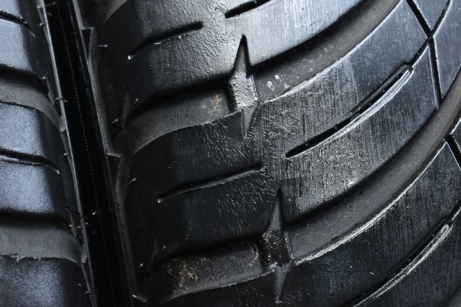 正規品】シボレー キャプティバ 純正 19in 7J +45 PCD115 UNIGRIP LATERAL FORCE 4S 235/50R19  ノーマル戻し 品番：95151222 中古 タイヤホイールセット | パーツ販売ナンバーワン