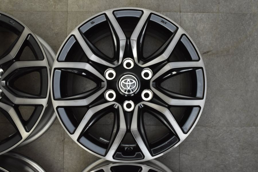 Y*o様 （新車外し)トヨタ ハイラックス 後期 純正 ハイエース 17インチ 新車外し美品】トヨタ ハイラックス GRスポーツ 純正 18in 7.5J +30