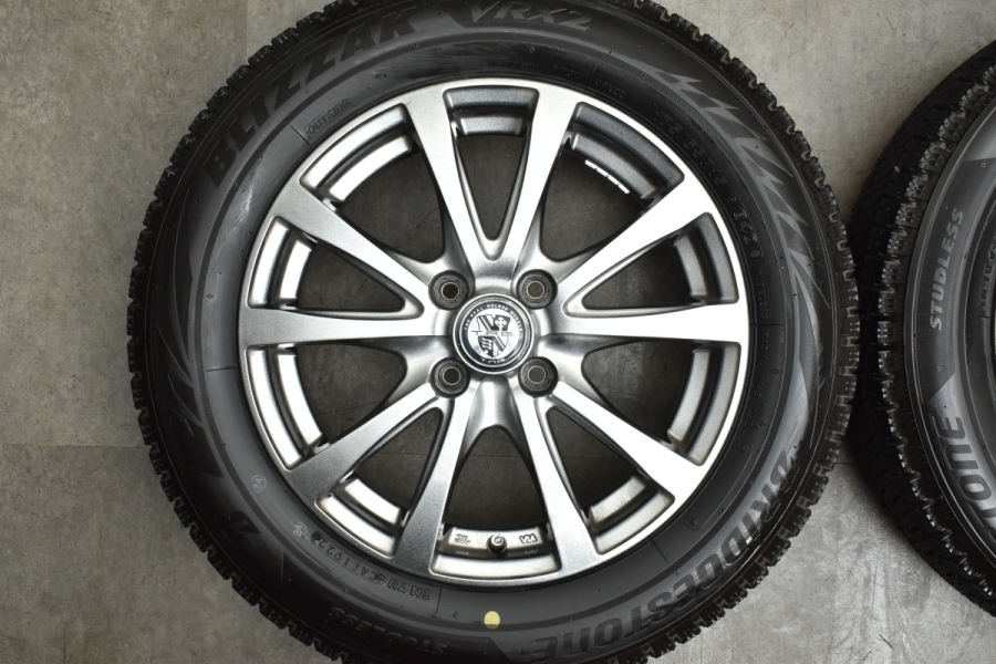 美品 超バリ山 2022年製 スタッドレス フリードなどに！マナレイスポーツ