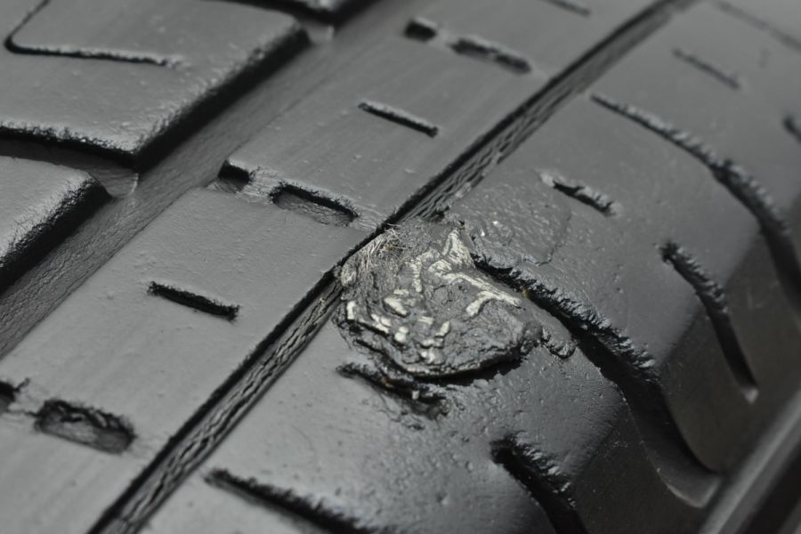 【NV350 キャラバン専用サイズ】ファブレス パンデミック 17in 6.5J +48 PCD139.7トーヨー H20 215/60R17C ホワイトレター 送料無料 ファブレスパンデミック6.5j-17 +48 NV350タイヤ付