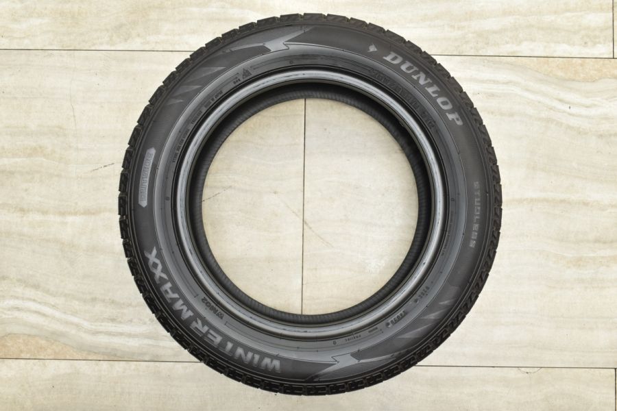 値下げ！バリ溝 205/55R16 ダンロップ スタッドレスタイヤ 4本セット