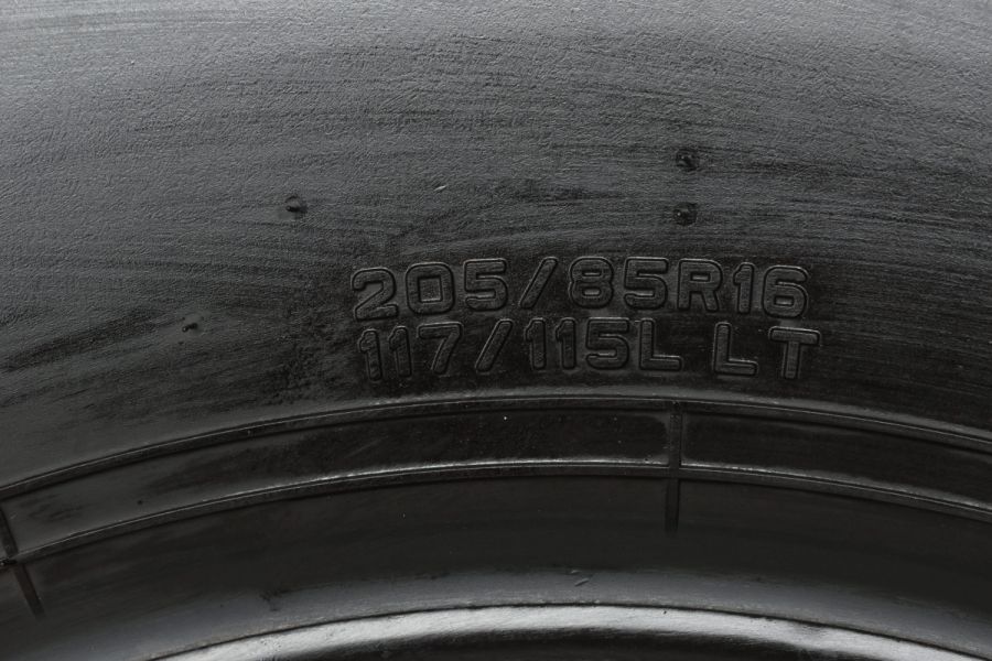 【走行僅か 超バリ溝】ダンロップ SP LT5 205/85R16 117/115L LT 6本 キャンター NT450 アトラス エルフ  ライトトラック バリ溝