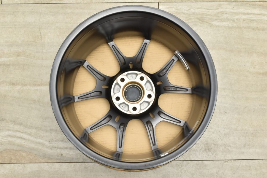 人気ホイール】RAYS グラムライツ 57FXZ 18in 7.5J +50 PCD114.3 人気ホイール】RAYS グラムライツ 57FXZ 18in 7.5J +50 PCD114.3