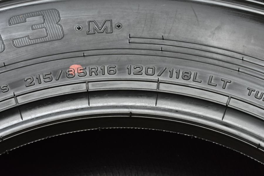 【小型トラック用 スタッドレス】ダンロップ ウインターマックス LT03M 215/85R16 120/18L LT 4本セット 交換用 バス用