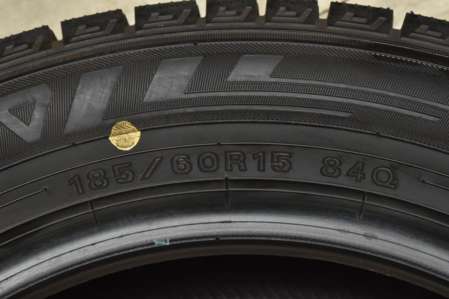 【バリ溝 WM03】ダンロップ ウインターマックス 03 185/60R15 4本セット アクア カローラフィールダー ヤリス ヴィッツ フィット