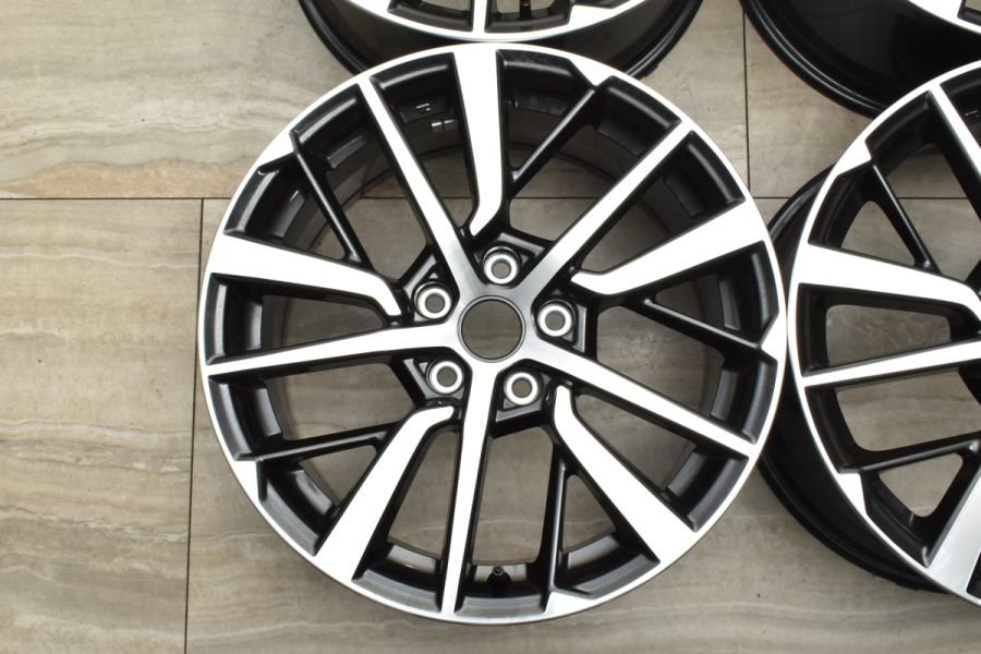 新車外し 美品】スバル WRX S4 STI スポーツR 純正 18in 8.5J +