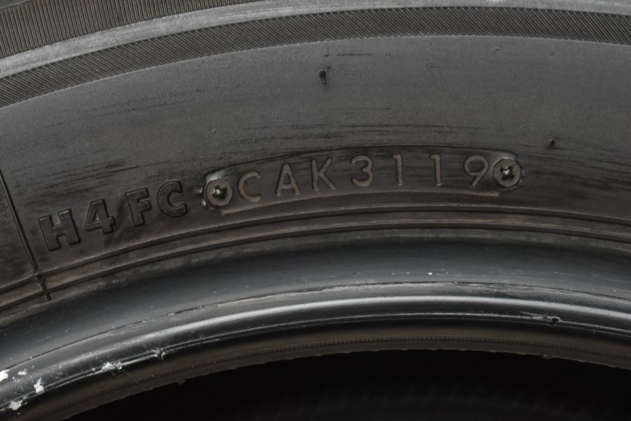 バリ溝】ブリヂストン ブリザック VRX2 225/60R17 4本セット