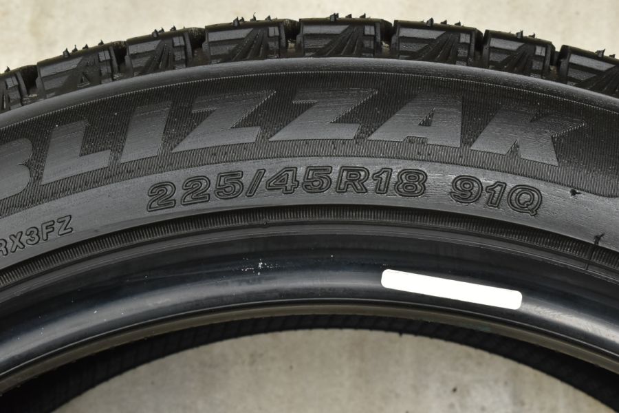 2023年製 超バリ溝 DM-V3付 美品】スバル レイバック 純正