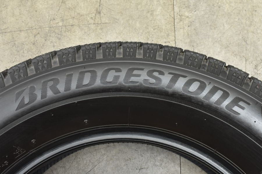 バリ溝】ブリヂストン ブリザック VRX2 215/65R16 4本セット