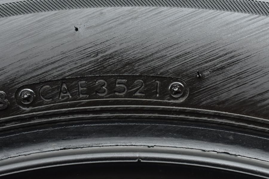 バリ溝】ブリヂストン ブリザック VRX2 215/65R16 4本セット