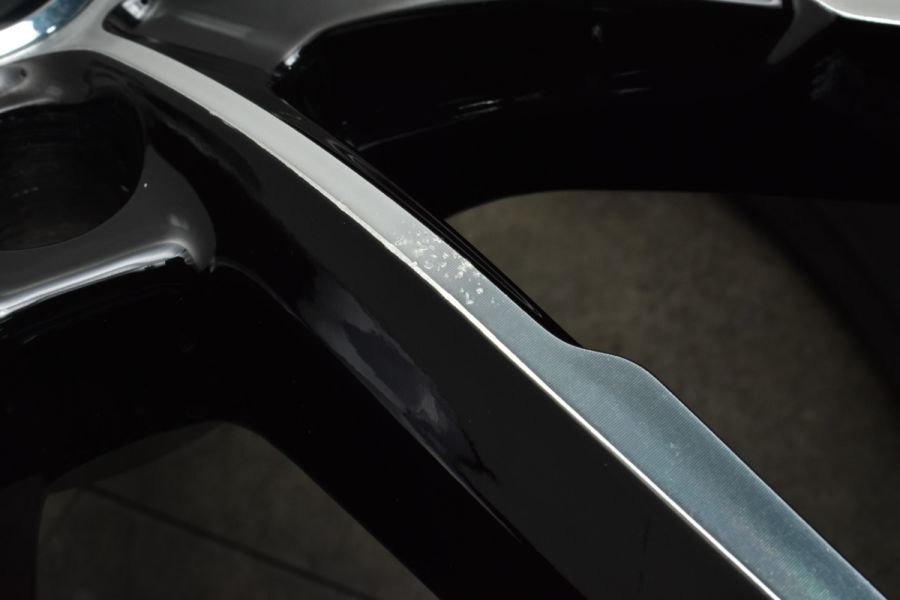 バリ溝 2023年製】LUXALES PW-X2 17in 7J +38 PCD114.3