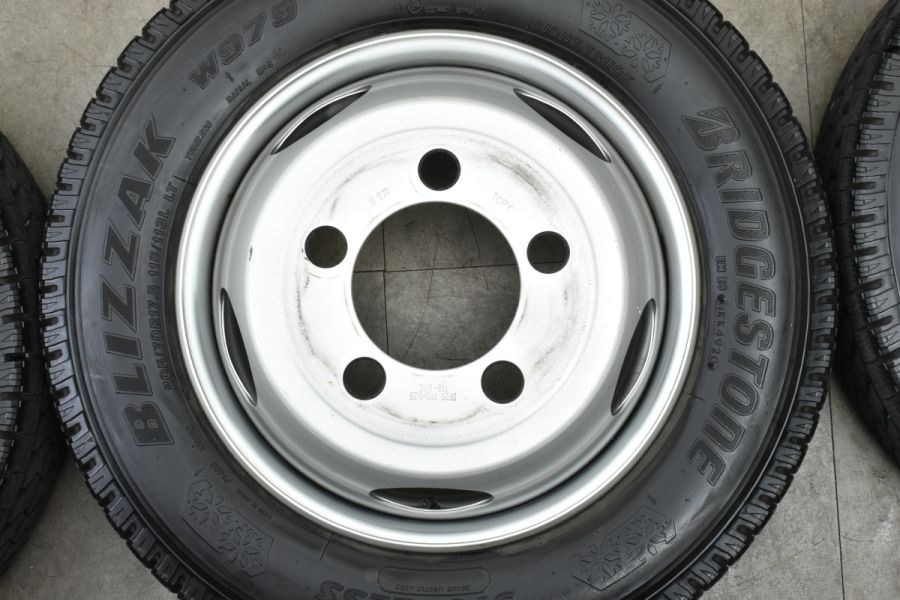 2トン、トラック用スノータイヤ、ホイールセット