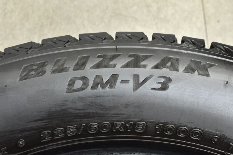 2022年製 バリ溝】ブリヂストン ブリザック DM-V3 225/60R18 4本セット 