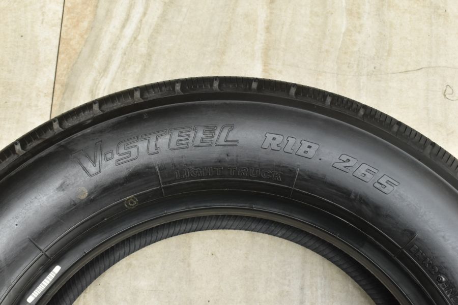 【2022年製 新車外し】ブリヂストン V-STEEL RIB 265 215/70R17.5 118/116N LT 1本販売 スペア用 小型バス  トラック用