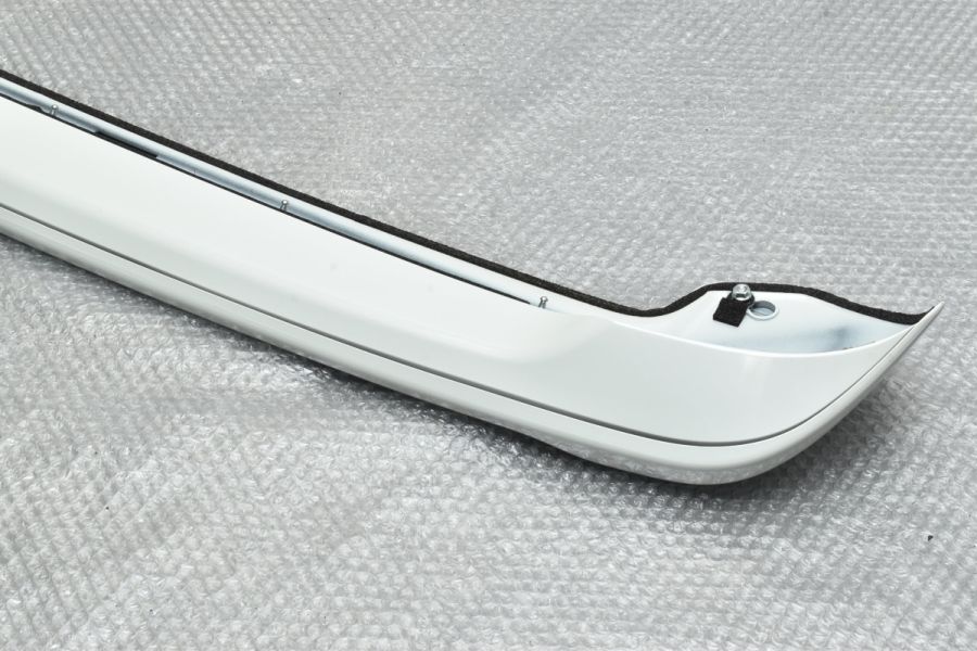 エブリィ DA17W リアスポイラー　純正 美品】スズキ DA17W エブリイワゴン 純正 リア スポイラー