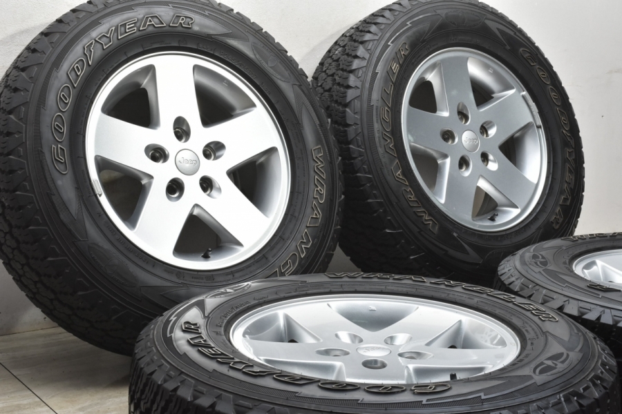 特価品】ジープ JK ラングラー 純正 17in 7.5J +44.45 PCD139.7