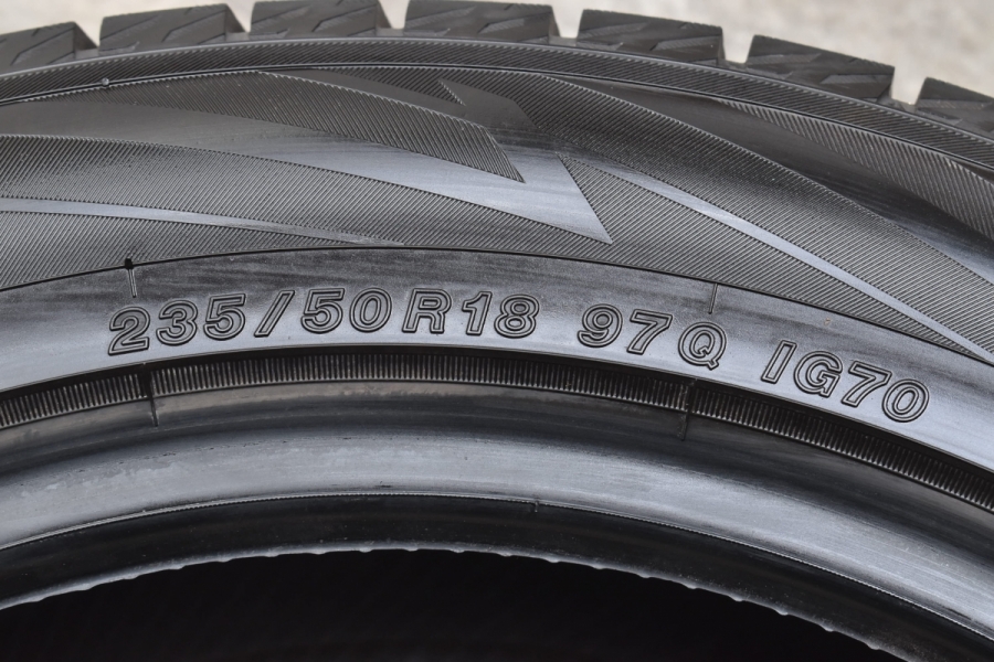 2021年製 バリ溝】ヨコハマ アイスガード7 iG70 235/50R18 4本セット
