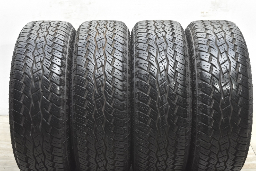 タイヤ　ほぼ新品　Ford ホイールセット 245/65R17 エクスプローラー タイヤ ほぼ新品 Ford ホイールセット 245/65R17 エクスプローラー