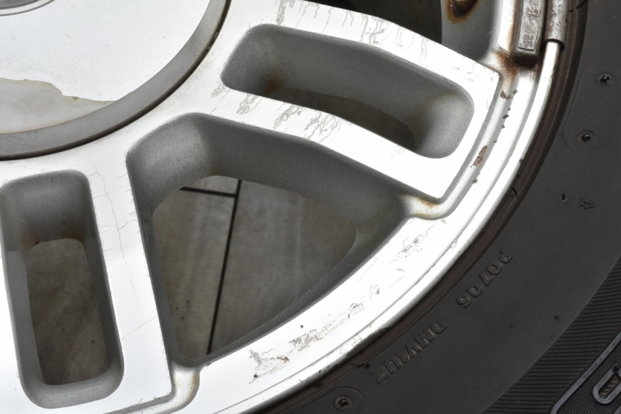 希少品】ハマー H3 純正 16in 7.5J +38 PCD139.7 ブリヂストン 