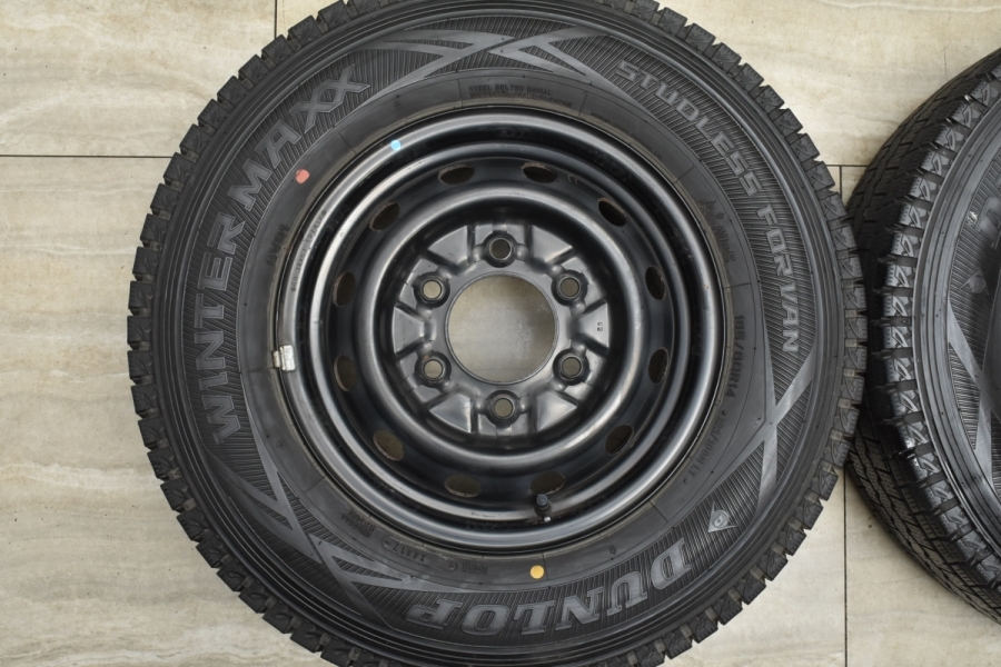 2017年47週 ダンロップ スタッドレス ウィンターマックス WM01 195/55R16 2本セット未使用 DUNLOP WINTER MAXX ST8 285⁄50 R20 4本セット 使用期間1ヵ月 走行距離