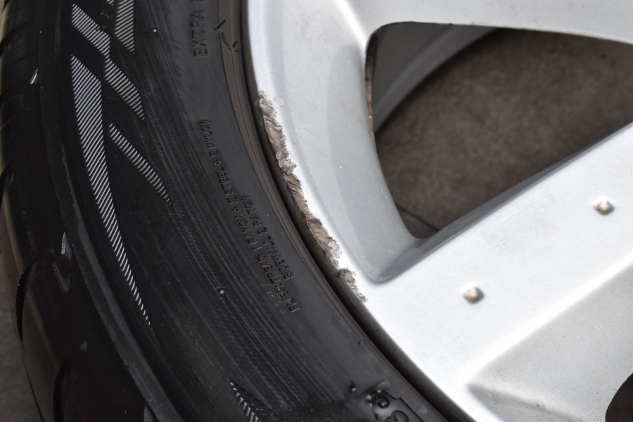 純正品】ニッサン Z33 フェアレディZ 17in 7.5J +30 8J +33
