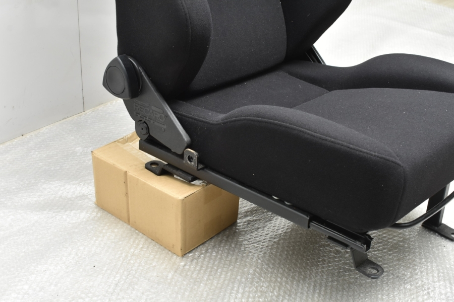 美品】RECARO レカロシート SR-VF セミバケットシート 1脚 スズキ JB23W JB33W ジムニー用 左側 助手席用 JURAN製 シートレール付  中古 パーツ | パーツ販売ナンバーワン