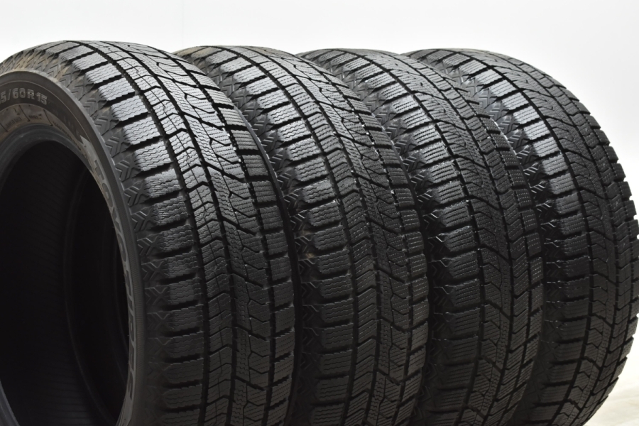 バリ溝！】185/60R15 TOYOタイヤ スタッドレスタイヤ 4本セット