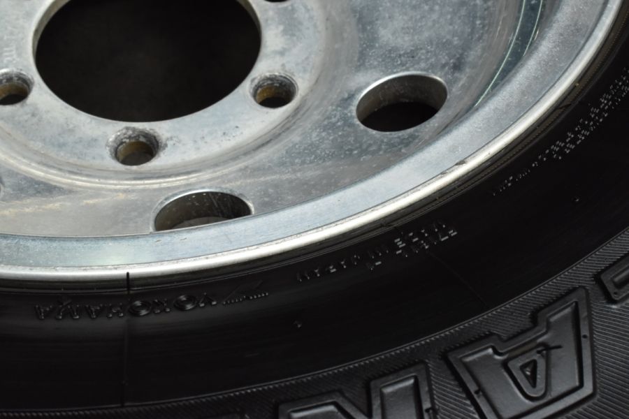 レンコンホイール】70 プラド ハイラックスサーフに 15in 8J -12