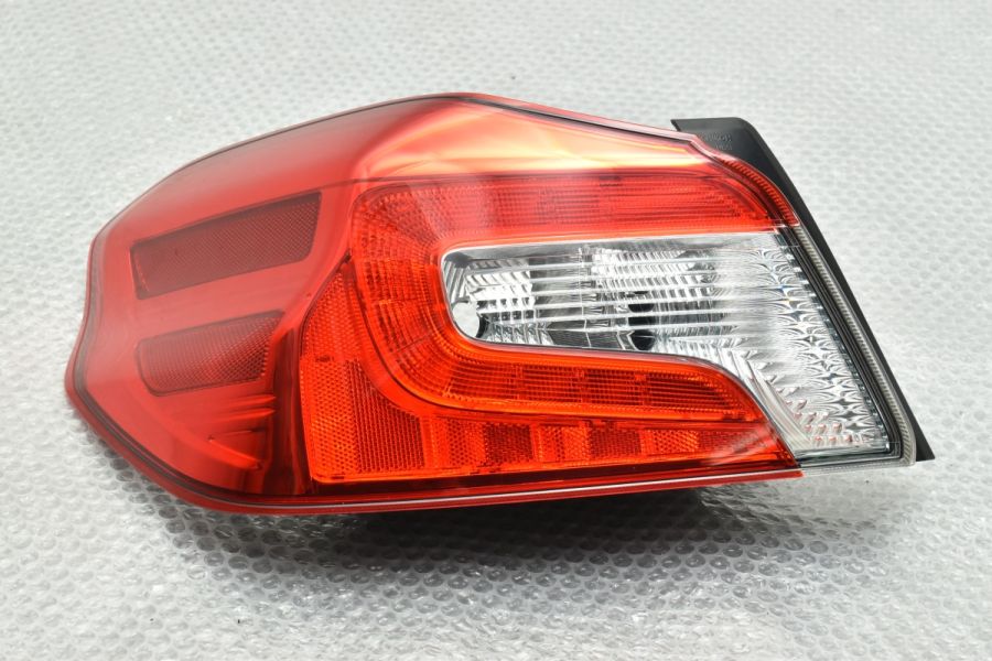 美品】スバル VAB VAG WRX STI 純正 テールランプ テールライト カバー 左 助手席側 1点 ICHIKOH D123 刻印：2A  84201 VA000 中古 パーツ | パーツ販売ナンバーワン