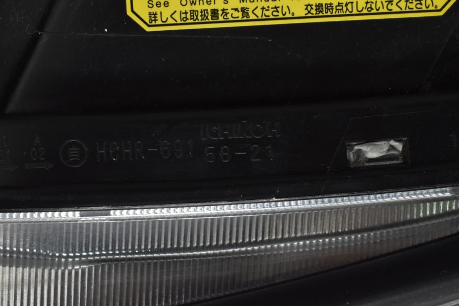 【良好品】トヨタ 20 アルファード 純正 ヘッドライト 左側 助手席側 1点 ICHIKOH 58-21 交換用 補修ベースなどに