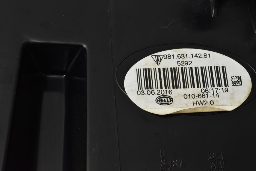希少 正規品】ポルシェ 981 ケイマン/ボクスター 純正 HELLA製 希少 正規品】ポルシェ 981 ケイマン/ボクスター 純正 HELLA製