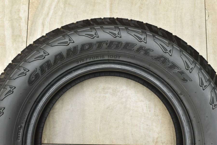 使用わずか 2022年製】ダンロップ グラントレック AT5 215/70R16 4本