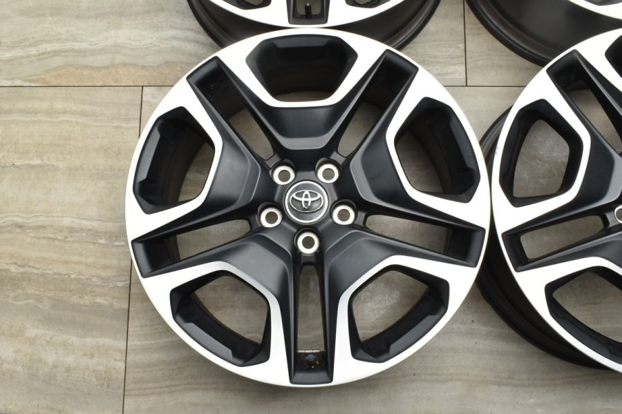 良好品】トヨタ RAV4 アドベンチャー 純正 19in 7.5J +40 4本