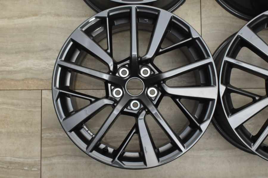 新車外し 美品】スバル WRX S4 純正 18in 8.5J +55 PCD114.3 4本